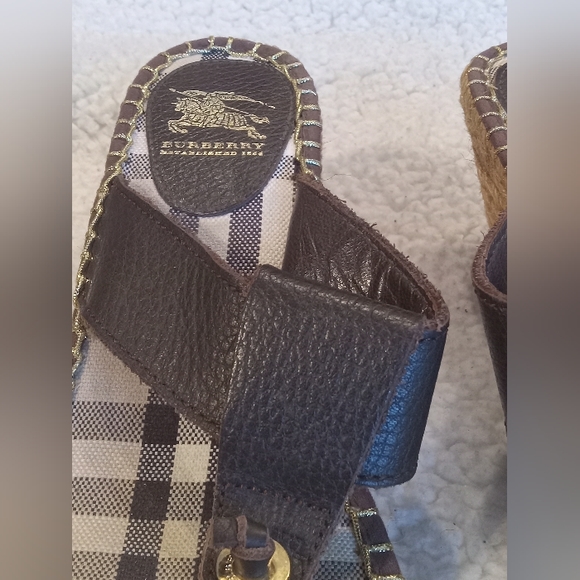 EUC | Burberry Leather Espadrille Thong Wedge Sandals | Size: EU 37 & US 6.5 - Picture 6 of 15